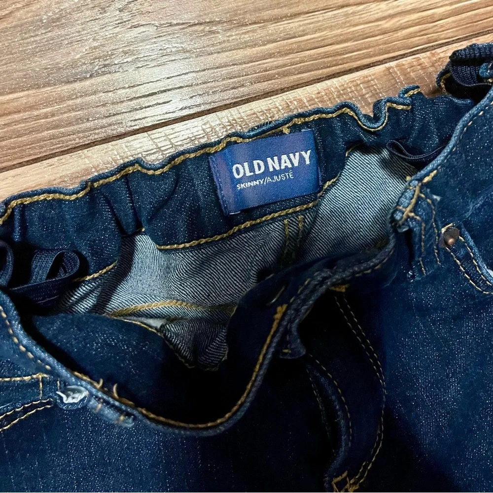 Old Navy Boy’s Deep Indigo Slim Fit Jeans - size 10